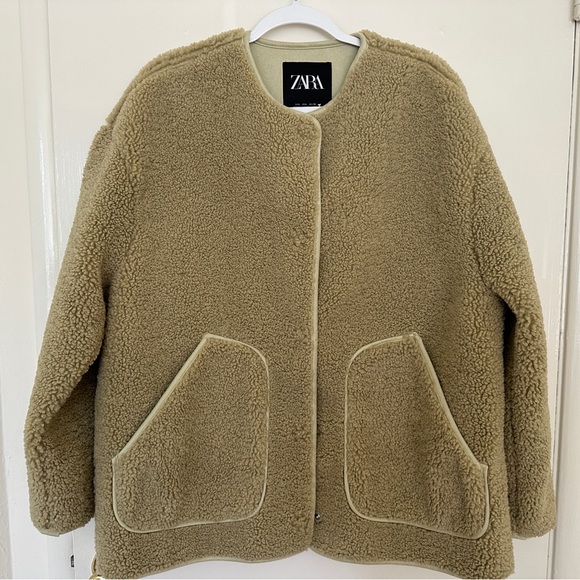 Zara Women's Cozy Sage Green Teddy Jacket - Picture 5 of 5